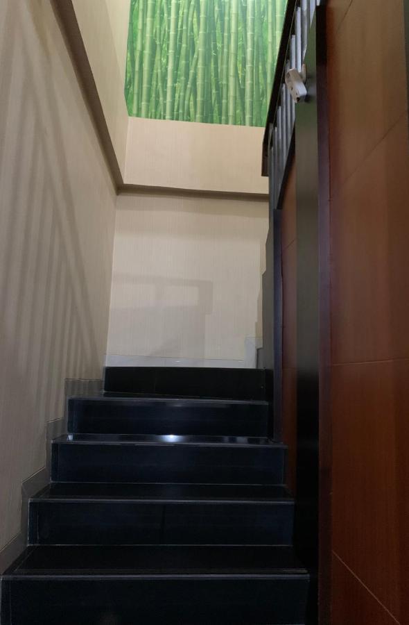 Platinum Setramurni Guest House Bandung 3Br Екстериор снимка