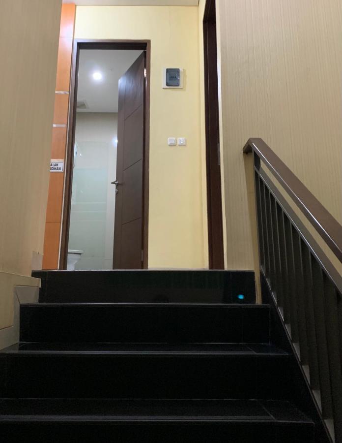 Platinum Setramurni Guest House Bandung 3Br Екстериор снимка