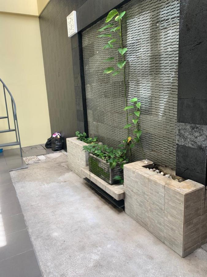Platinum Setramurni Guest House Bandung 3Br Екстериор снимка