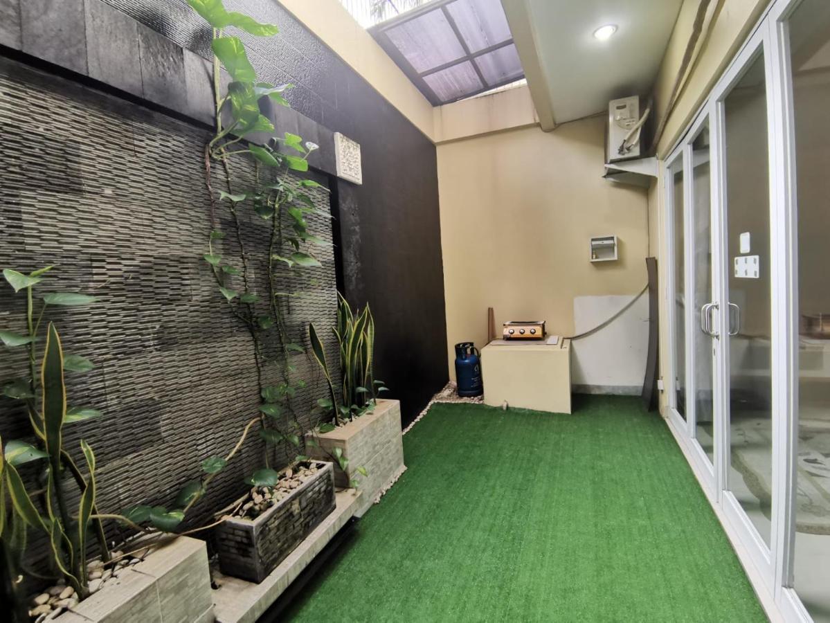 Platinum Setramurni Guest House Bandung 3Br Екстериор снимка